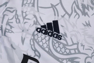Real Madrid "Dragón Blanco" Premium Tracksuit