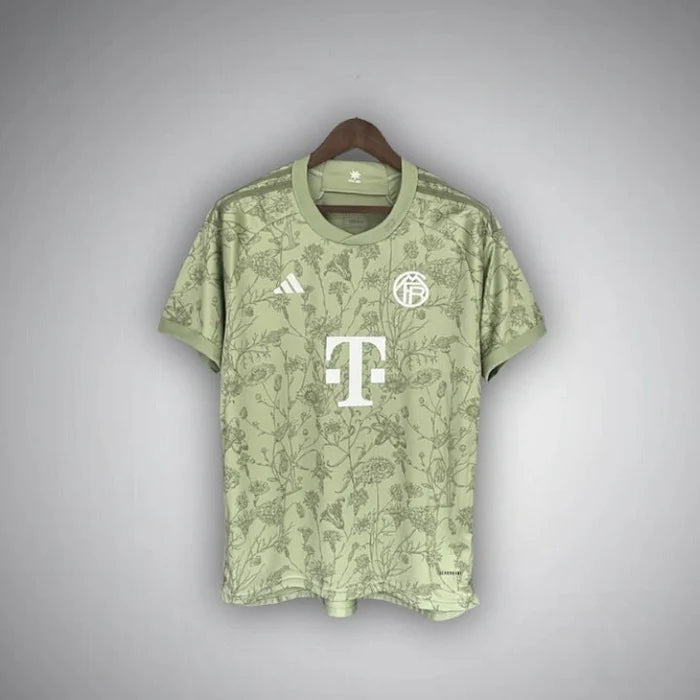 FC Bayern Munchen "Centurion" Premium Kit