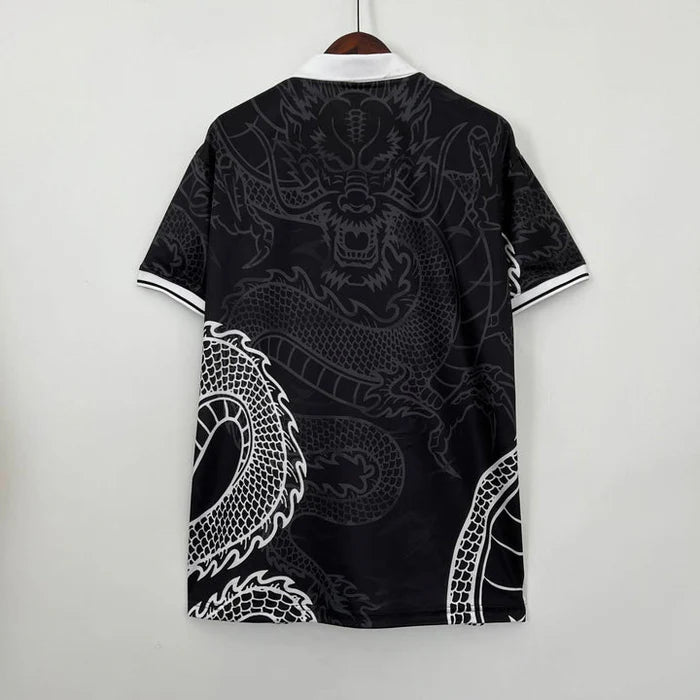 Real Madrid "Dragón Negro" Premium Kit